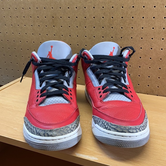 Air Jordan 3 Retro Unite Fire Red Cement Men’s Size 11.5 Sneakers (2020) - Picture 3 of 12